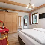 Appartement Marchfeld 1 2 3 *
